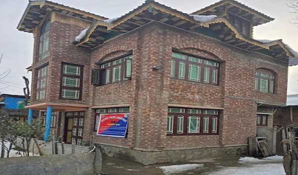 J&K: Police attach property of drug peddler under NDPS Act in Anantnag