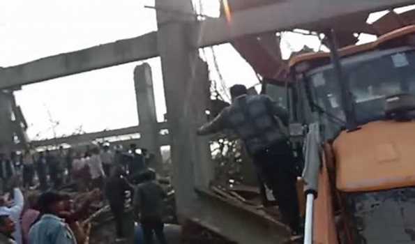UP: 23 injured as lintel of under-construction building collapses in Kannauj
