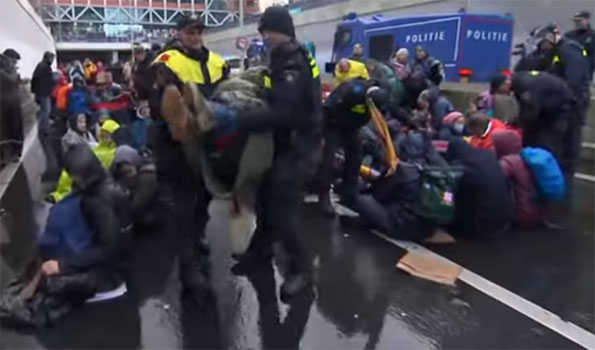 Over 700 demonstrators arrested in The Hague
