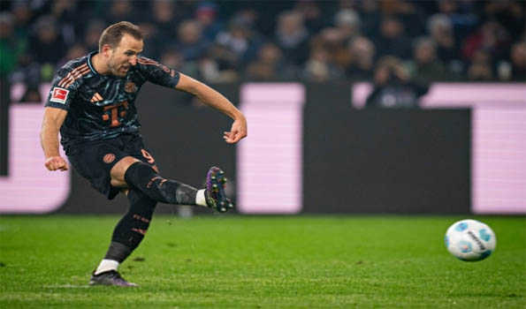 Bundesliga: Kane penalty goal helps Munich defeats Monchengladbach, lead points table