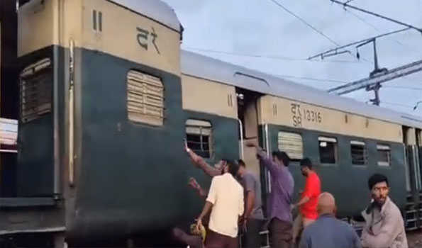 One wheel of MEMU coach derails, none hurt