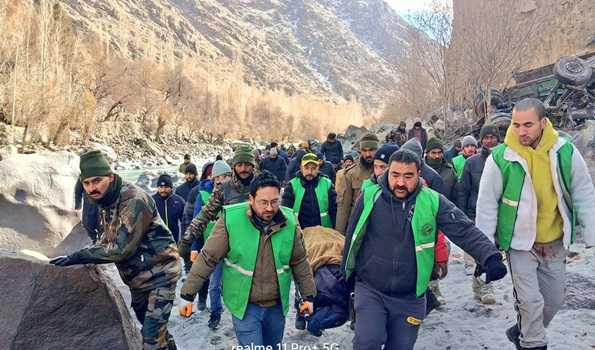 5 dead, 2 injured in Kargil road accident
