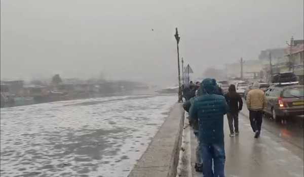 Kashmir sees rise in night temperatures, Gulmarg records -8.2°C