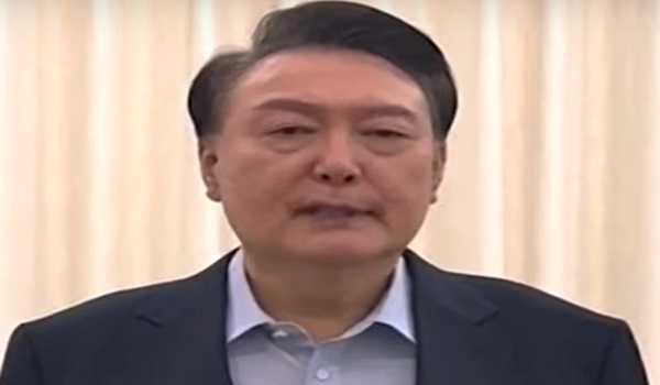 S. Korean president attends warrant hearing on whether to be detained for up to 20 days
