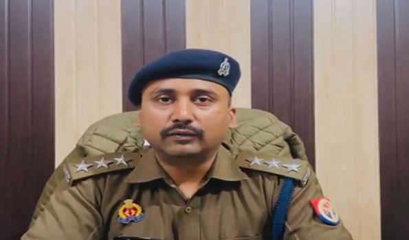 UP: Four killed, 2 seriously injured as tanker hits car in Shahjahanpur