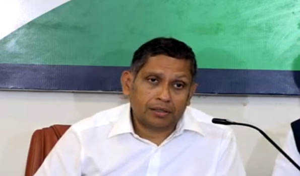 Congress questions ECI on spike in Maha voters