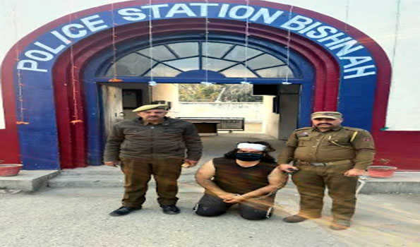 Jammu Police arrests hardcore criminal with heroin, pistol