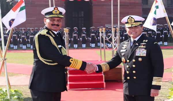 Indian, Indonesian Navy chiefs discuss on deepening maritime cooperation
