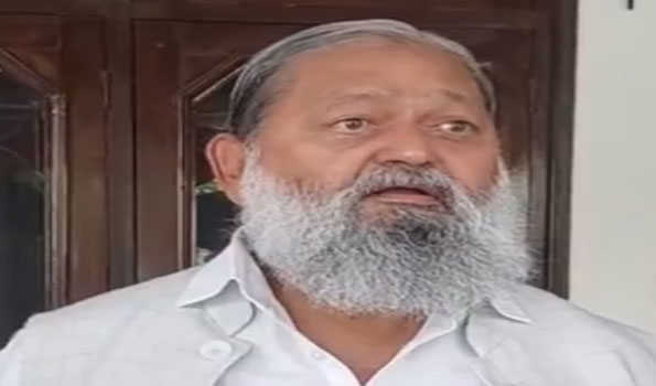 Haryana Chief Minister does not step down from his flying chariot: Anil Vij
