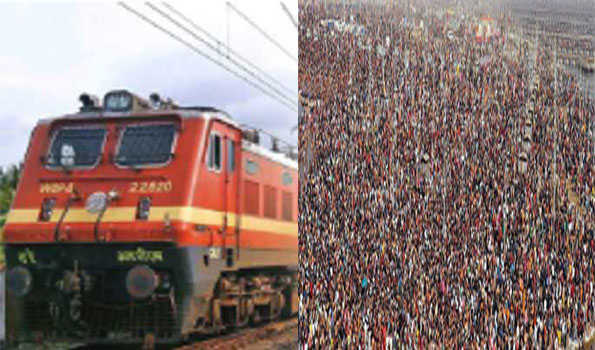 Prayagraj Railway operated more than 700 trains in two days