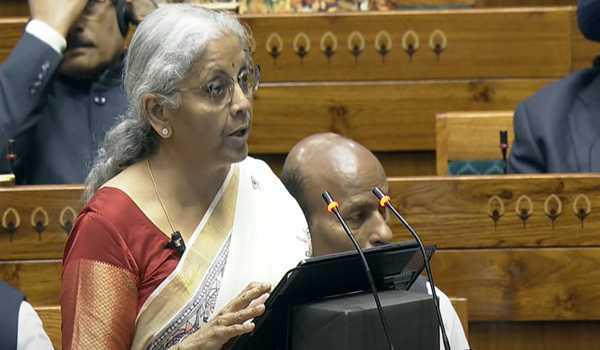 Budget cheers up the middle class, boosts pvt investment and labour-intensive sectors