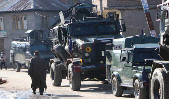 Ex-Army man killed, his wife and daughter injured in  Kulgam