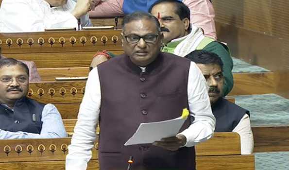 Delhi AAP govt has failed people by not implementing central schemes: BJP