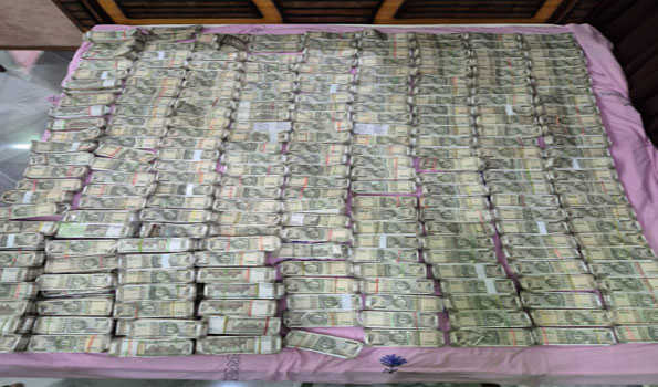 Odisha Vigilance unearths cash of Rs.1.5 cr during raids on property of DD in Malkangiri