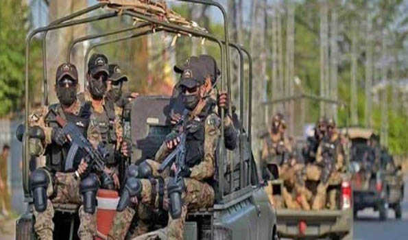 4 soldiers, 15 terrorists killed in operations in NW Pak