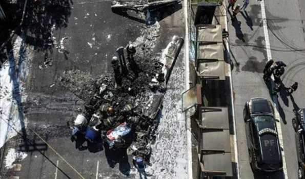 2 killed in Brazil small plane crash