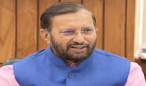 Javadekar says CPI(M), Cong play mock fight in Kerala