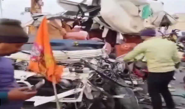 Four from Maha killed, 13 injured in road accident in UP