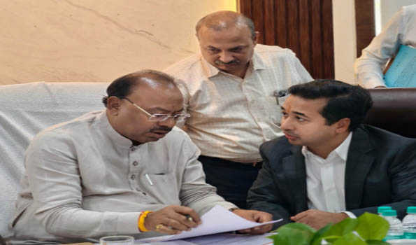 Implement equitable lake allocation policy  for fisheris: Maha minister
