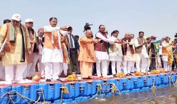 Yogi launches cleanliness drive at Sangam