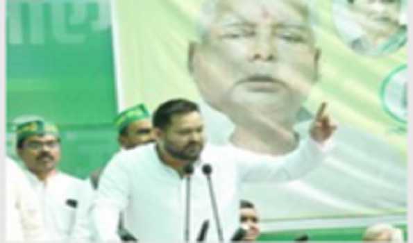 BJP-Nitish govt. deprives 50K backwards of govt. jobs : Tejaswi