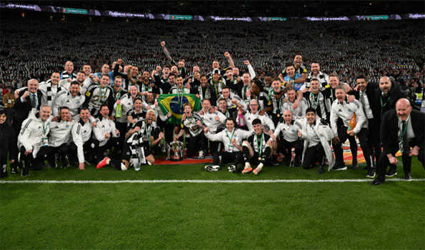 Newcastle beat Liverpool to win Carabao Cup