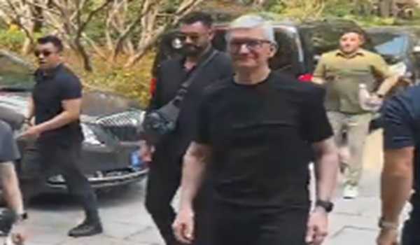 Apple donates 30 million yuan in support for coding education in China