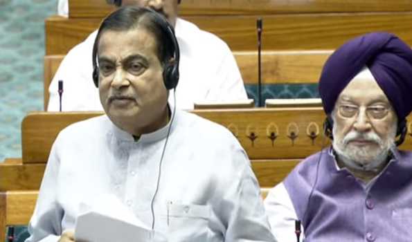 Road projects worth Rs two lakh crore being implemented in Jammu and Kashmir : Gadkari