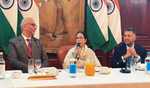 Bengal has always believed in building bridges, not walls : Mamata