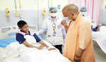 Yogi visits Hospital, inquires about children affected by food poisoning