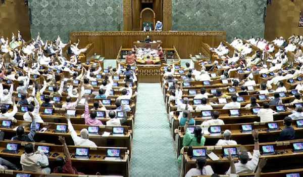 Lok Sabha passes Waqf Bill amidst stiff opposition