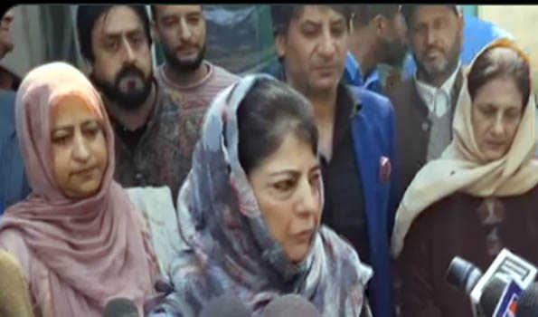 Mehbooba Mufti slams J&K govt for “cowardice”, ignoring real issues