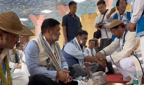 CM Khandu lauds his Assam counterpart at Mopin Festival in Aalo