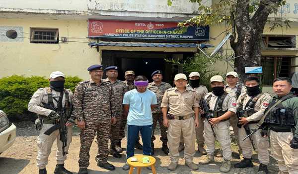 Extortionist, militants nabbed in Manipur