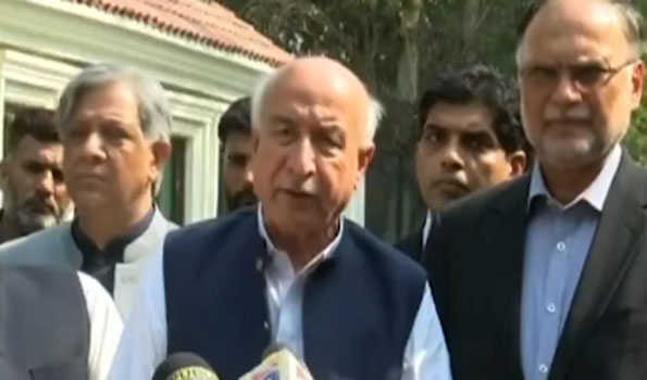 Former Pakistan PM Nawaz Sharif asked to tackle Balochistan insurgency