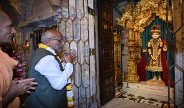 Maha: Governor, Union Minister Goyal attend Mahavir Jayanti celebrations in Mumbai