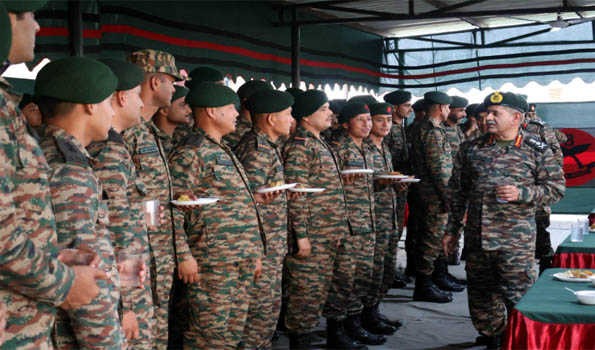 Army chief reviews operational preparedness of Vajra Corps along Western borders