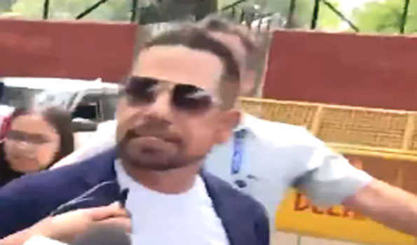 ED questions Robert Vadra in alleged land grabbing case in Haryana