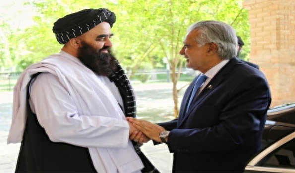 Afghan FM meets Pakistani counterpart to discuss bilateral ties