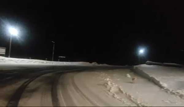 Snowfall in Lahaul-Spiti, heavy rain triggers landslides in HP