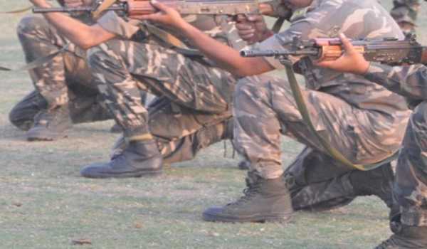 8 Maoists killed in police encounter in Jharkhand