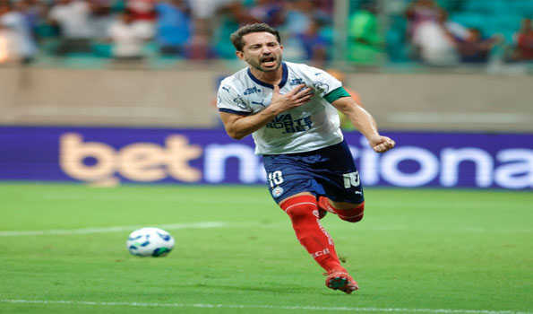 Ex-Brazil midfielder Ribeiro guides Bahia past Ceara