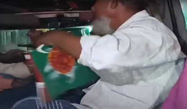 Bangladesh flag painted on an Agartala rickshaw, 2 detained