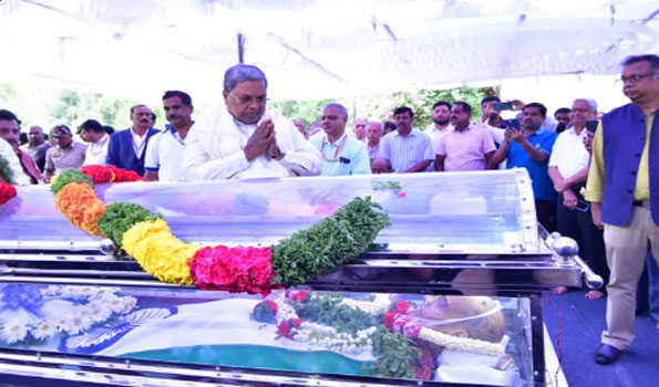 Dr Kasturirangan cremated with state honours as nation mourns loss