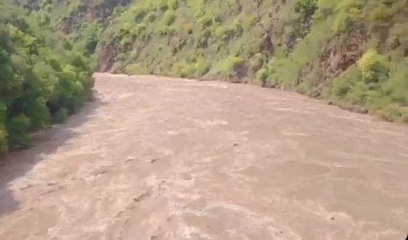 Flood alerts issued in POK as India suddenly discharges water from Jhelum River