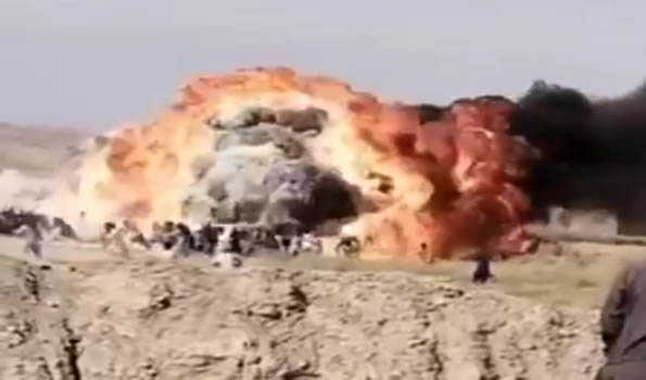1 killed, over 40 injured in oil tanker explosion in SW Pakistan