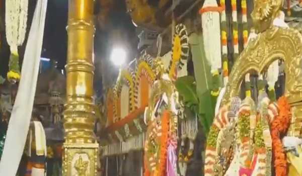 TN: Chithirai festival of Meenakshi Temple begins with flag hoisting ceremony