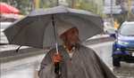 Heavy rains lash Kashmir, key roads closed
