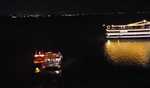 Boat crash in U S  Florida leaves 1 dead, 12 injured