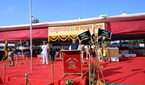 Guv unfurls Tricolour on 66th Maharashtra Day